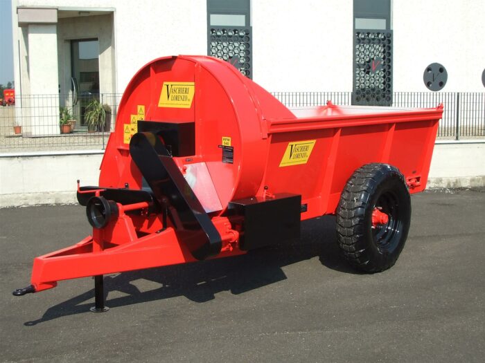 Manure Spreader Front Vineyard and Orchard L40